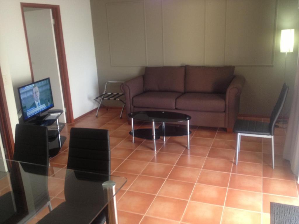 Redwood Manor Motel Apartments Warrnambool Room photo